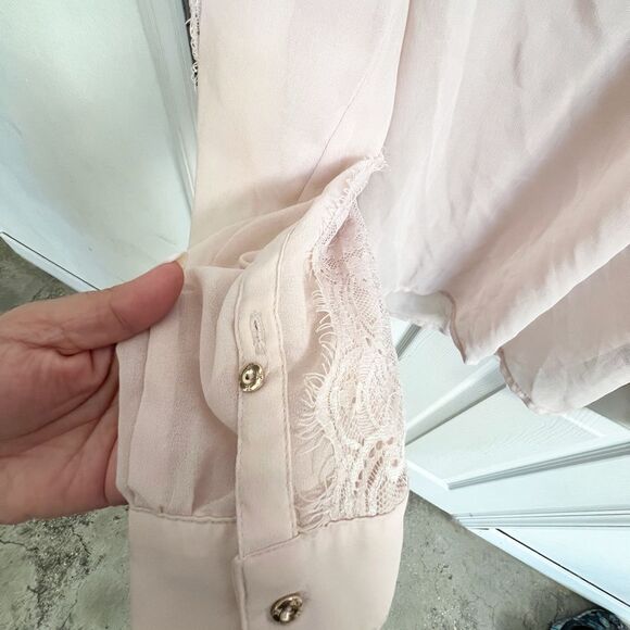 Kardashian KollectionSheer Lace Blouse in Light Pink - Picture 4 of 7